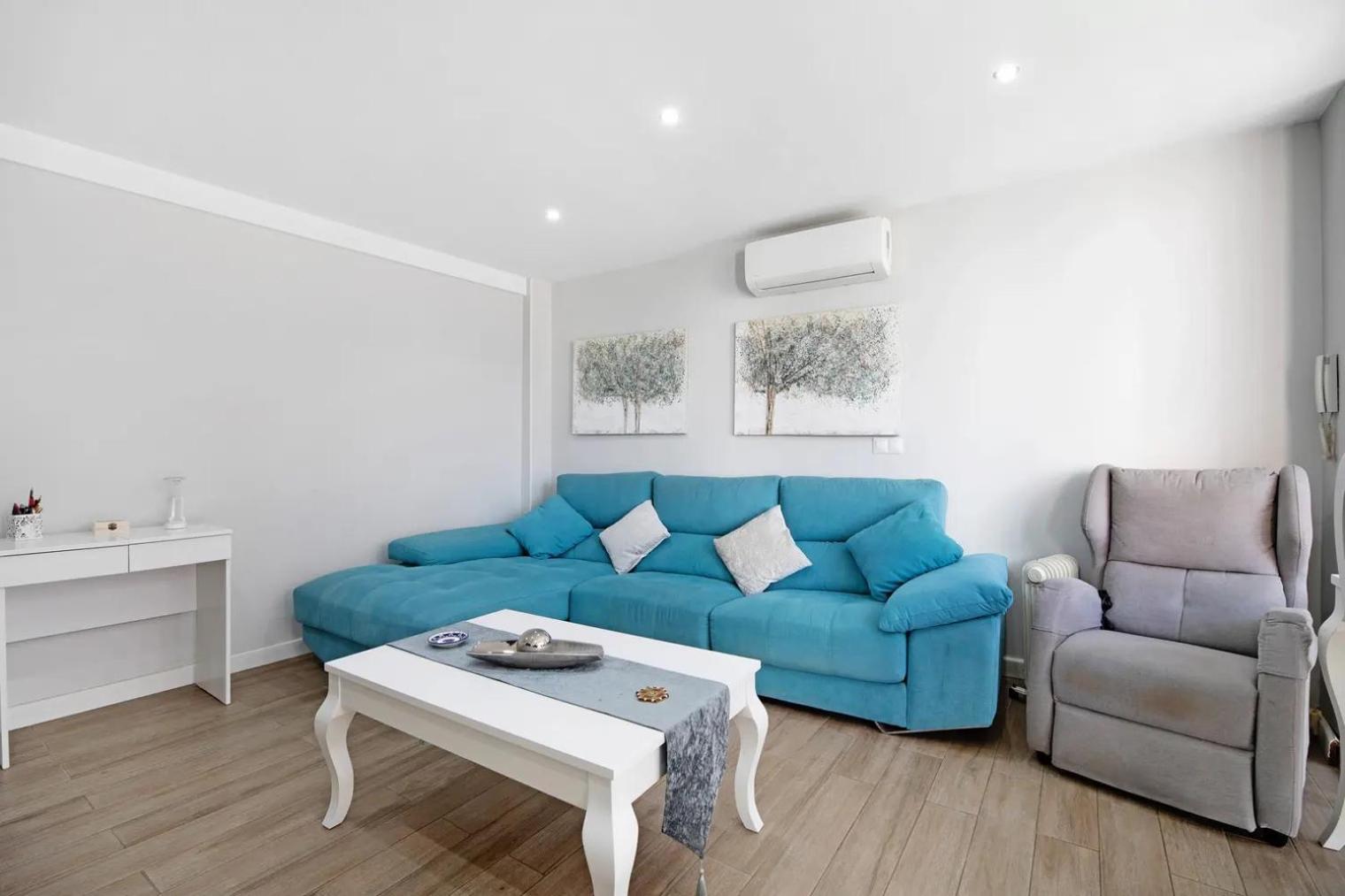 Cozy Room In Stylish Flat Just Steps From The Beach Cádiz Kültér fotó